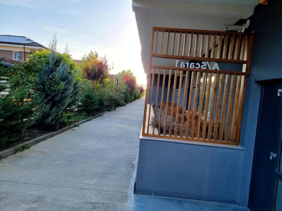 Apartament Cwa 1 Aeroport Отопени Екстериор снимка