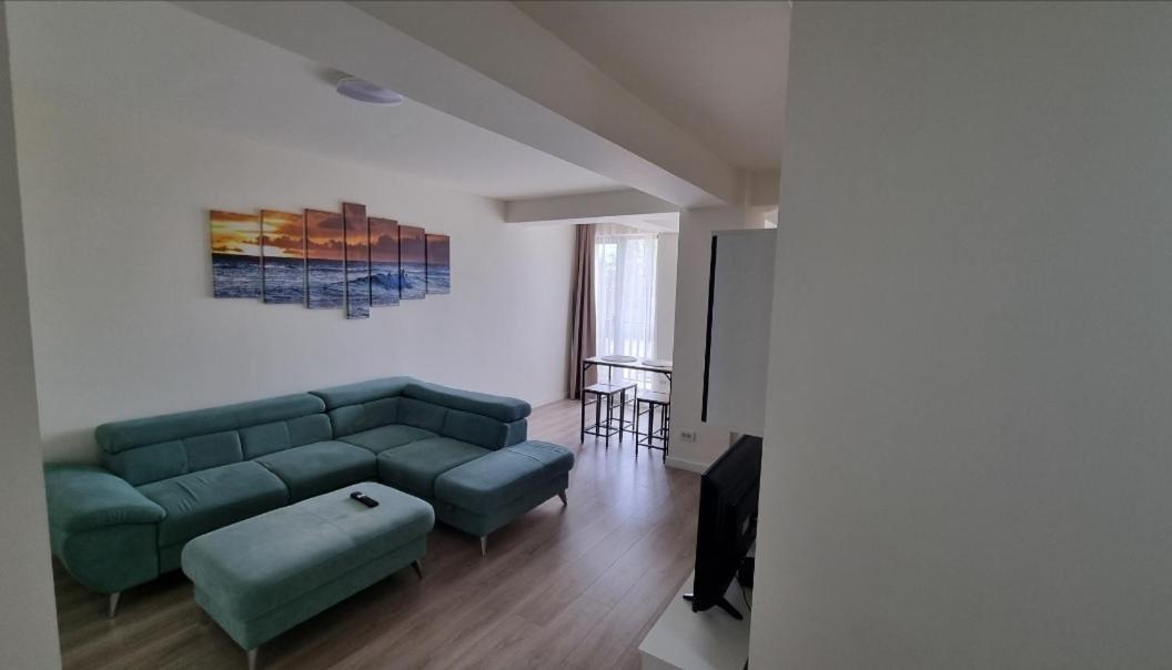Apartament Cwa 1 Aeroport Отопени Екстериор снимка